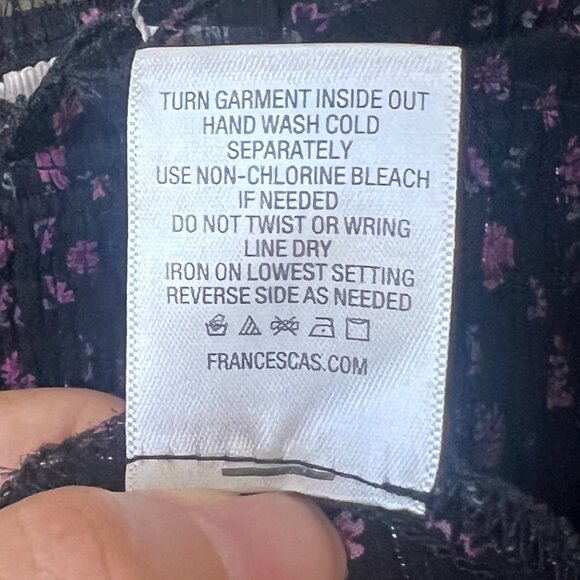 Francesca's off the shoulder floral top - Picture 6 of 7